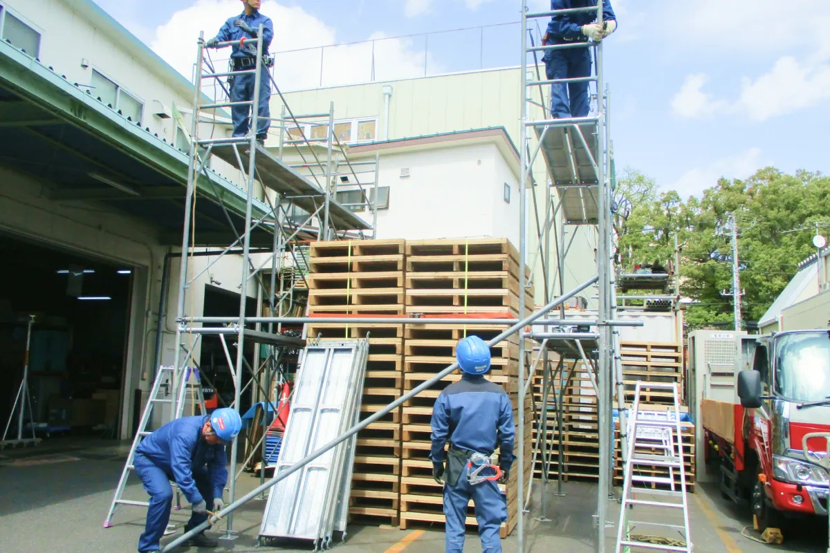 重量品運搬・搬入・据付（建設業とび・土木工事業）